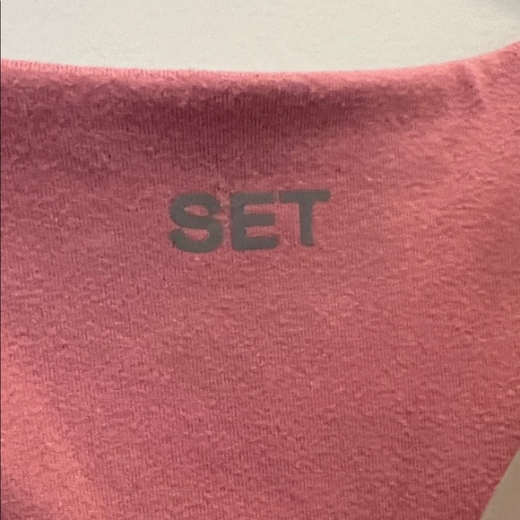 SET ACTIVE Pink Racerback Tank Top - Picture 2 of 3